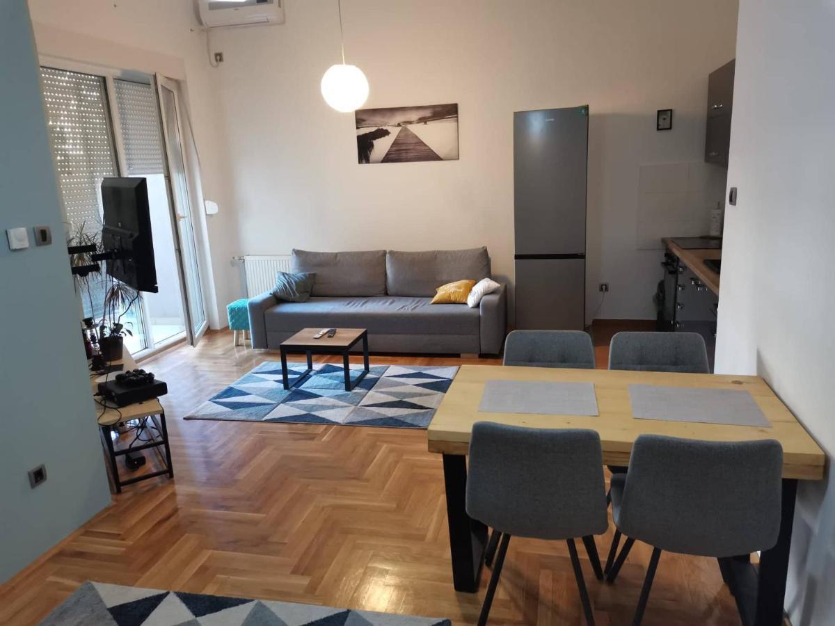 Apartment Luki Нови-Сад Экстерьер фото